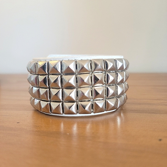 3/$30.White Leather Studded Cuff - Picture 6 of 6